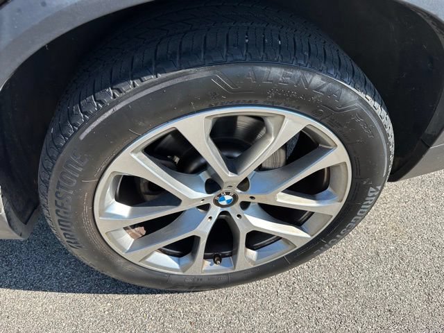 Used 2023 BMW X5 xDrive40i AWD/4WD image 8