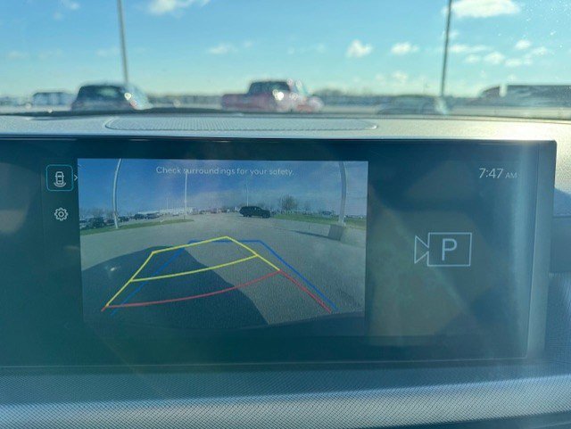 Used 2025 Hyundai Sonata SEL FWD image 19
