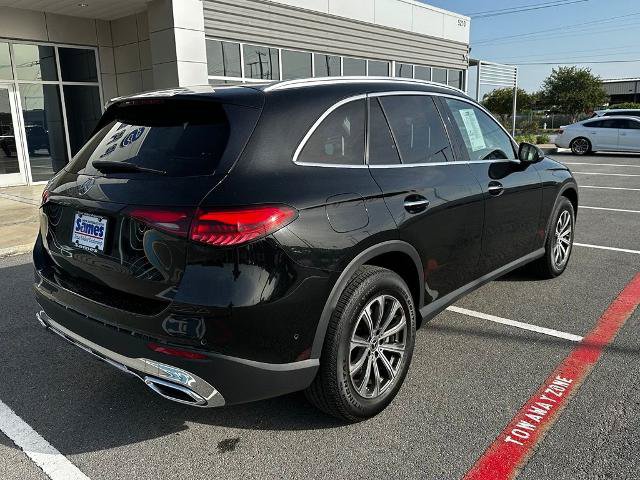 Used 2024 Mercedes-Benz GLC 300 image 9