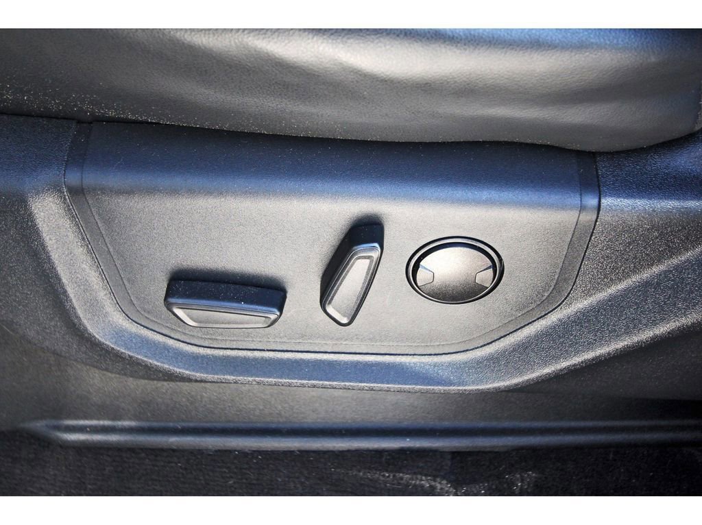 Certified 2022 Ford Expedition XLT image 29