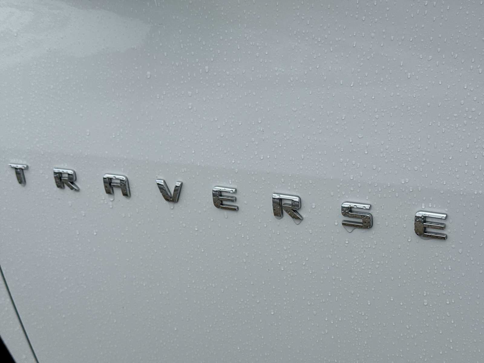 Used 2023 Chevrolet Traverse LT FWD image 12