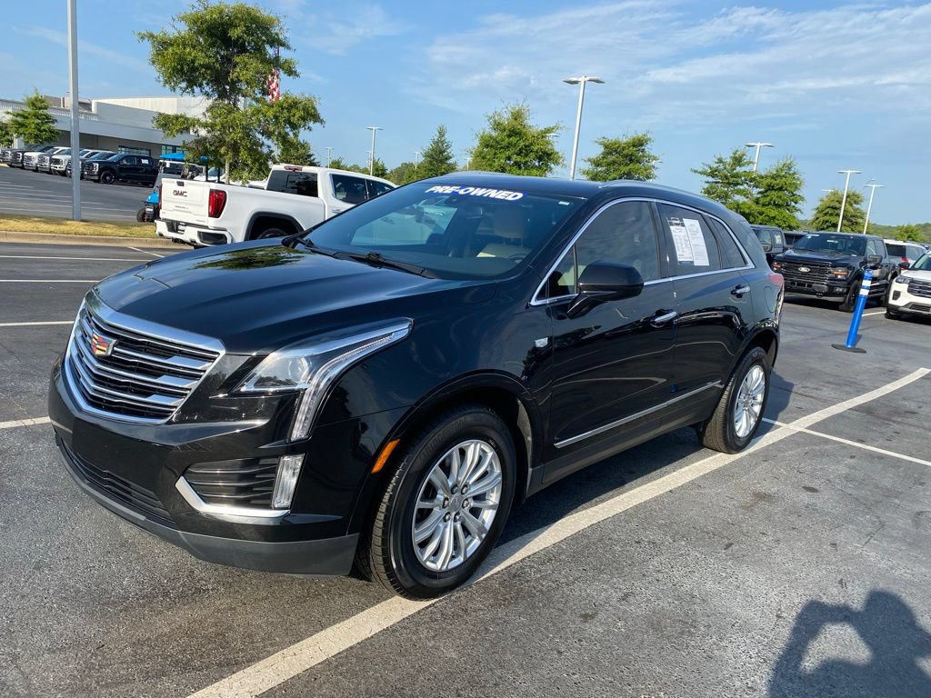 Used 2018 Cadillac XT5 AWD image 3