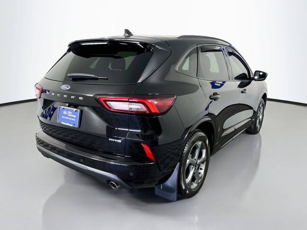 Certified 2024 Ford Escape ST-Line w/ Tech Pack #1 AWD/4WD image 8