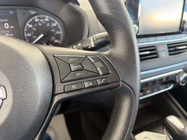 Used 2024 Nissan Altima 2.5 S FWD image 12