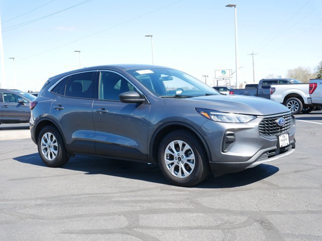 Certified 2023 Ford Escape Active w/ Cold Weather Package FWD image 4