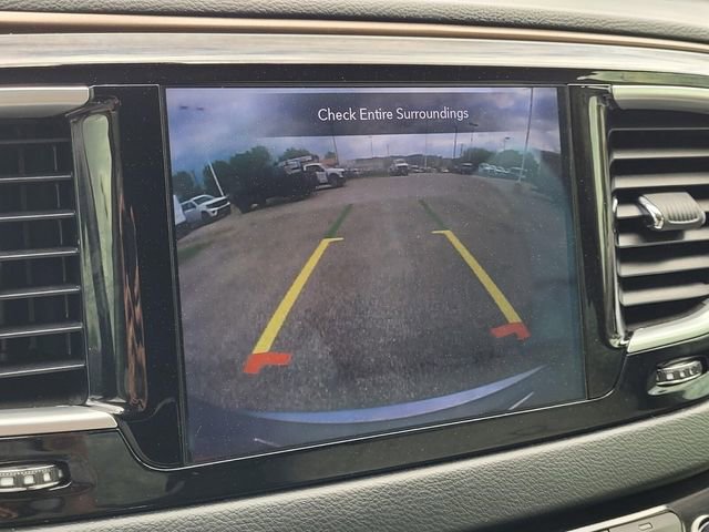 Used 2019 Chrysler Pacifica Touring-L Plus w/ Tire & Wheel Group image 31