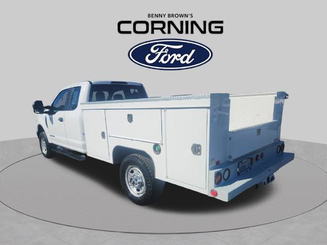 Certified 2017 Ford F350 4x4 SuperCab Super Duty image 3