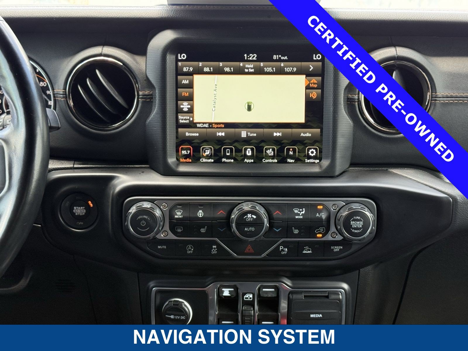 Used 2021 Jeep Wrangler Unlimited Sahara AWD/4WD image 18
