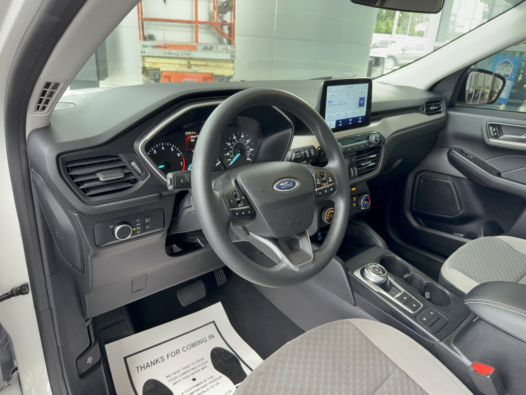 Certified 2022 Ford Escape SE FWD image 11