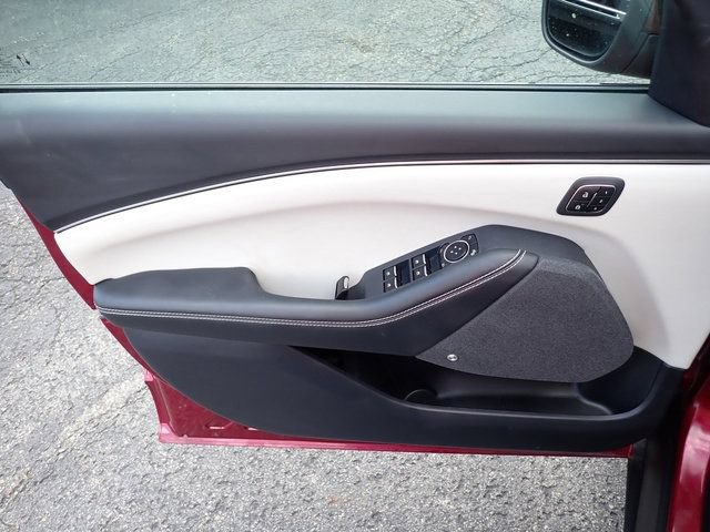 Certified 2025 Ford Mustang Mach-E Premium AWD/4WD image 22