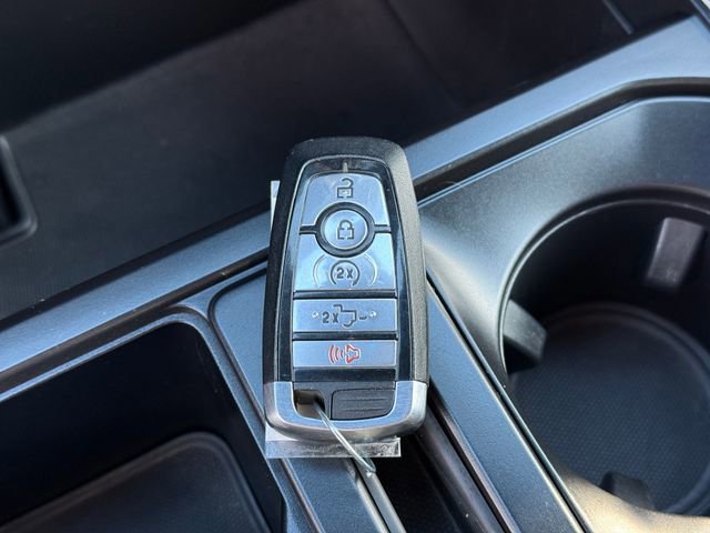 Certified 2022 Ford F150 XLT w/ Equipment Group 302A High image 18