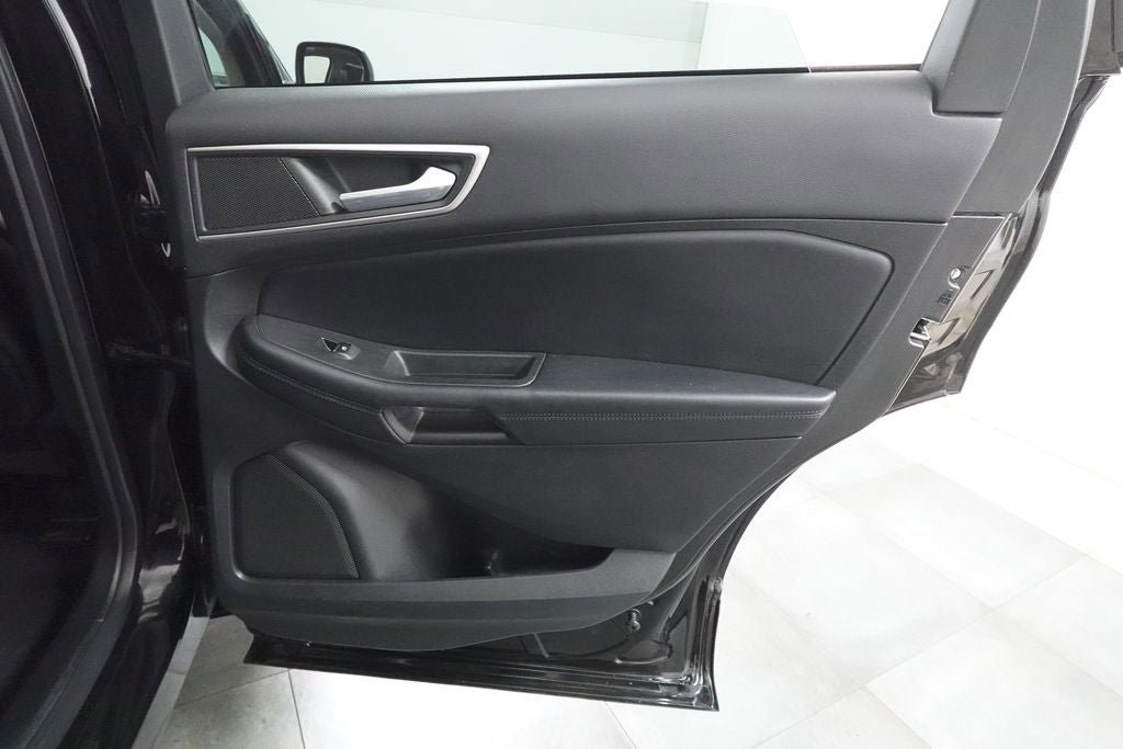 Certified 2023 Ford Edge SEL w/ Convenience Package AWD/4WD image 30
