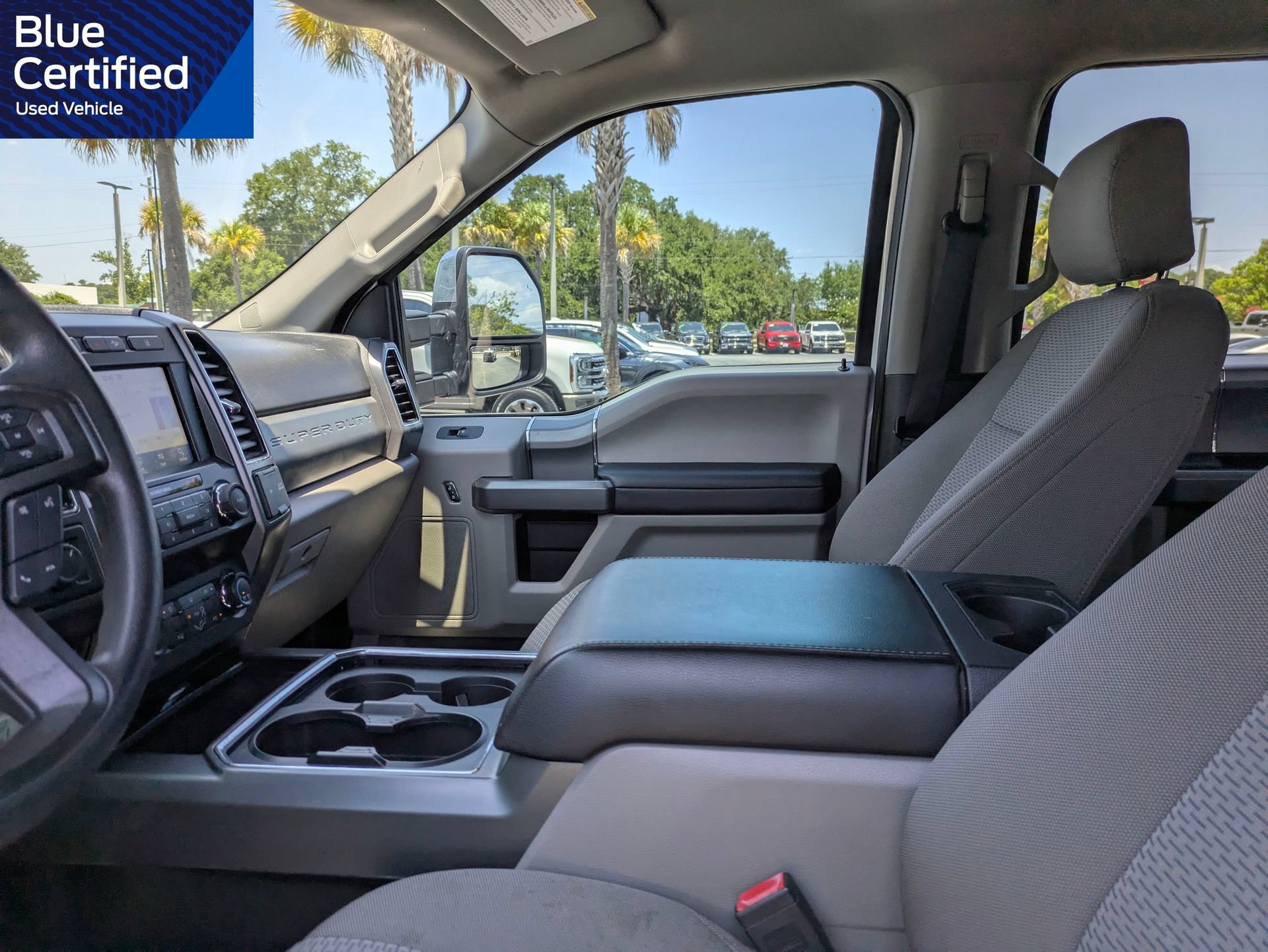 Certified 2020 Ford F250 XLT w/ XLT Premium Package AWD/4WD image 25