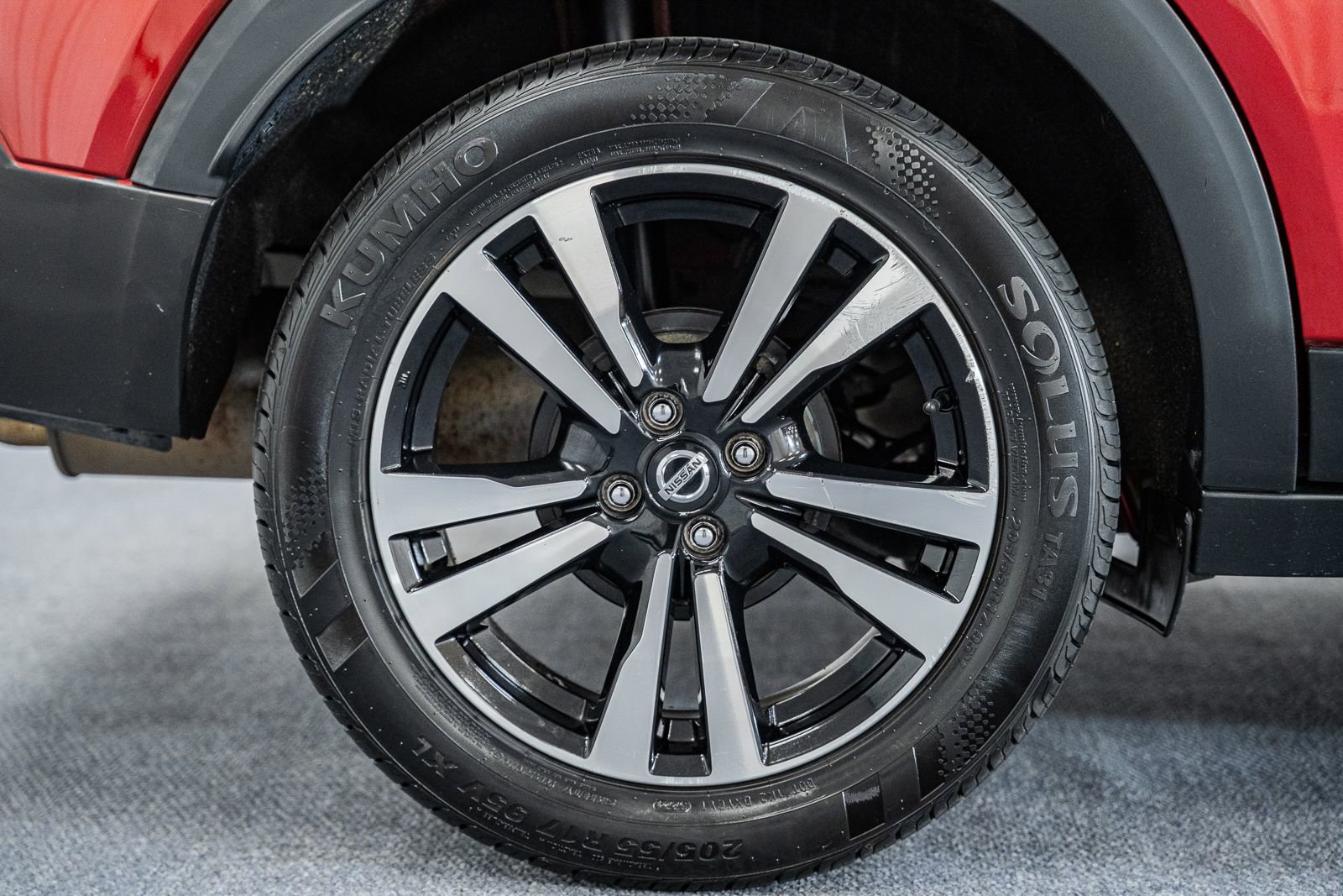 Used 2019 Nissan Kicks SV image 14