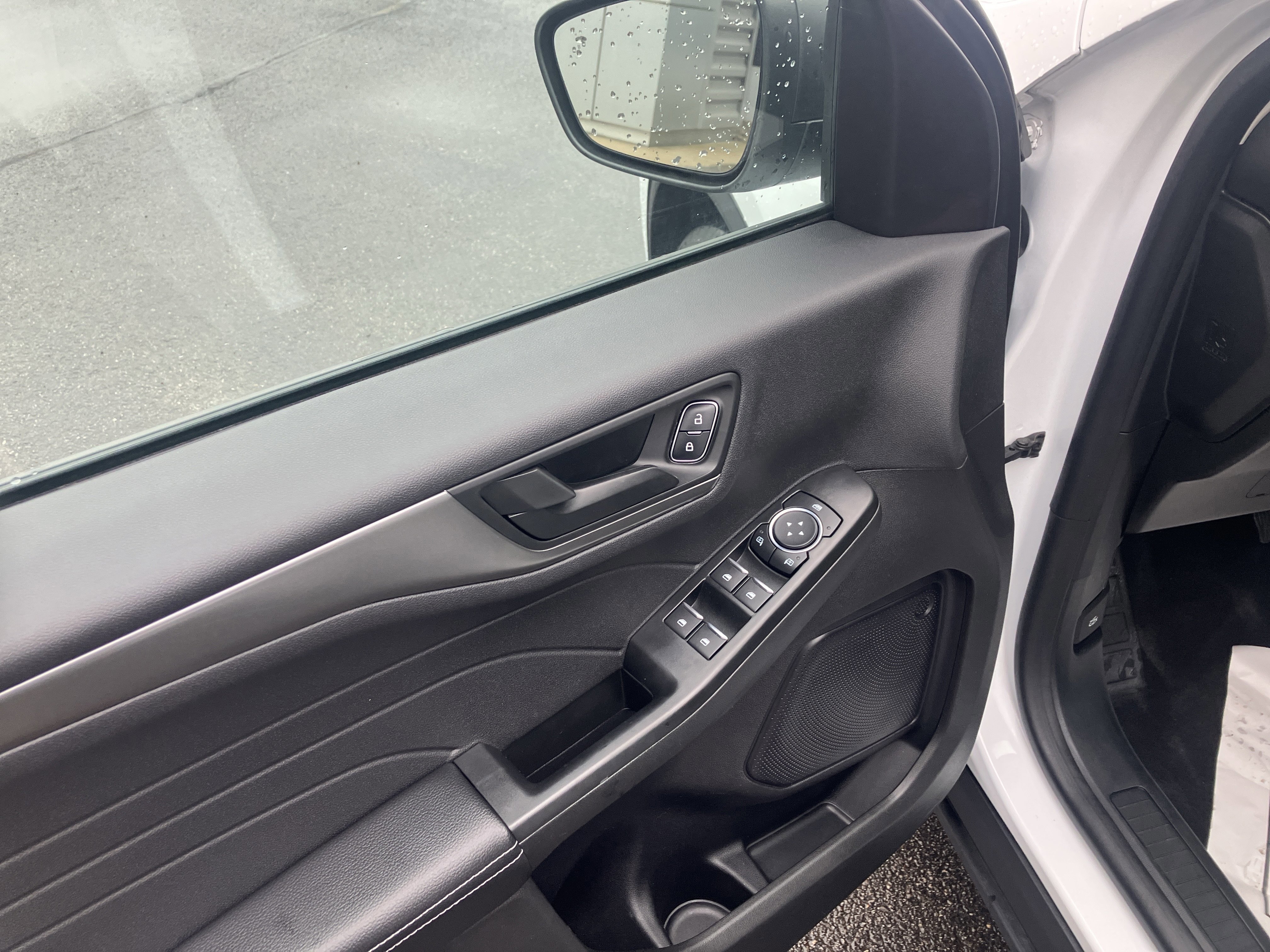 Certified 2023 Ford Escape Active image 17