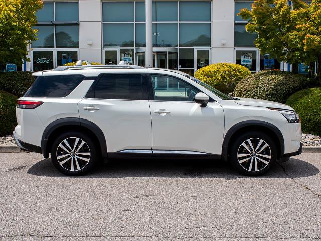 Used 2024 Nissan Pathfinder Platinum