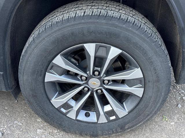 Used 2025 Chevrolet Equinox LT w/ Convenience Package II FWD image 6