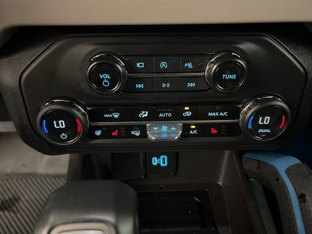 Certified 2024 Ford Bronco Wildtrak image 14