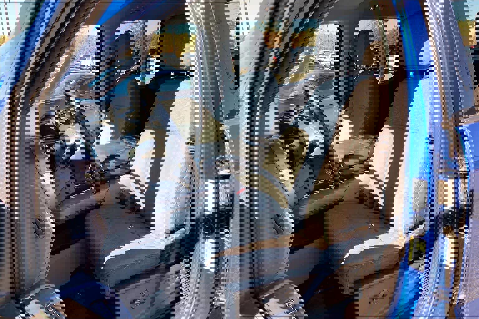 Certified 2024 Ford F150 XLT w/ Mobile Office Package image 7