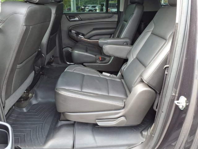 Used 2018 Chevrolet Suburban LT AWD/4WD image 20