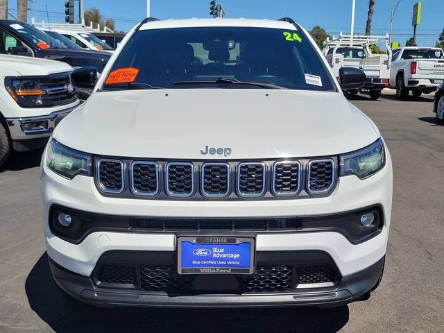 Used 2024 Jeep Compass Latitude AWD/4WD image 22