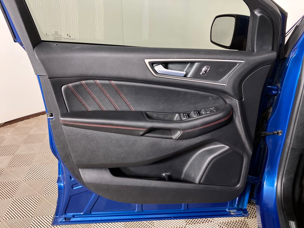Certified 2022 Ford Edge ST-Line image 25