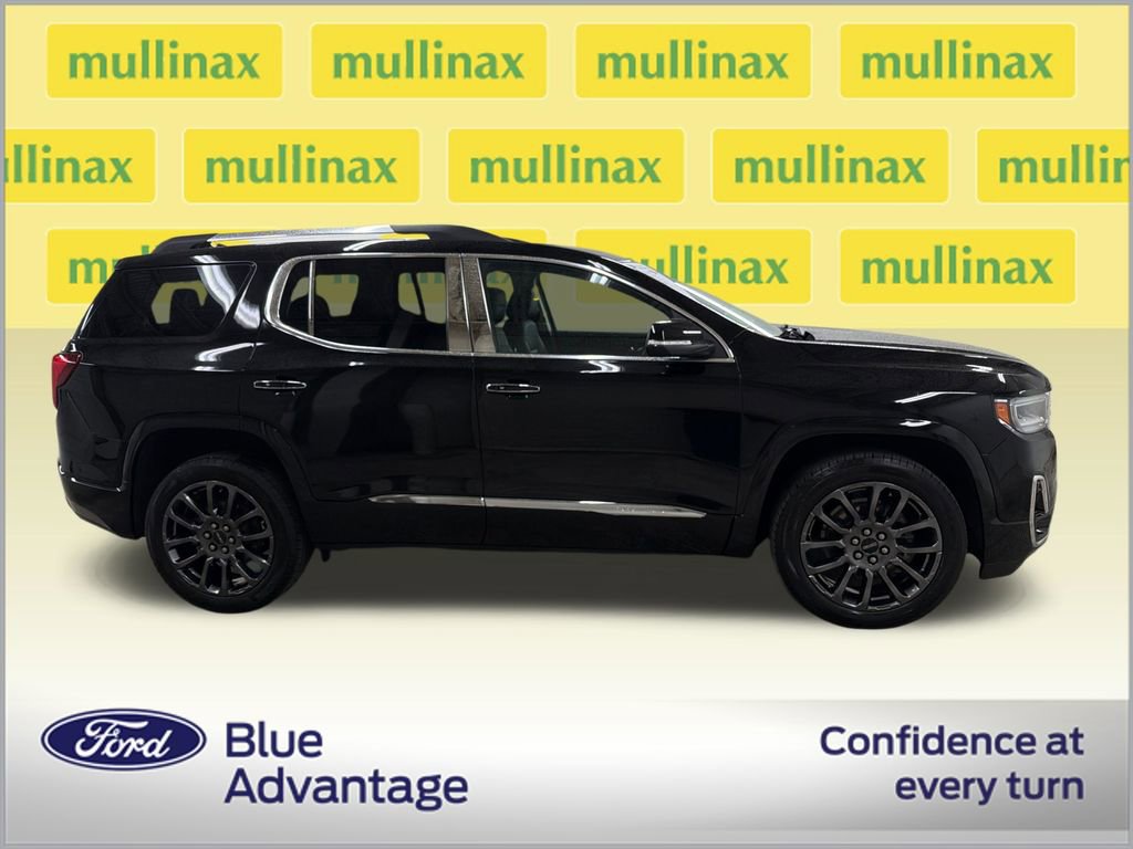 Used 2023 GMC Acadia Denali w/ Black Diamond Edition FWD image 2