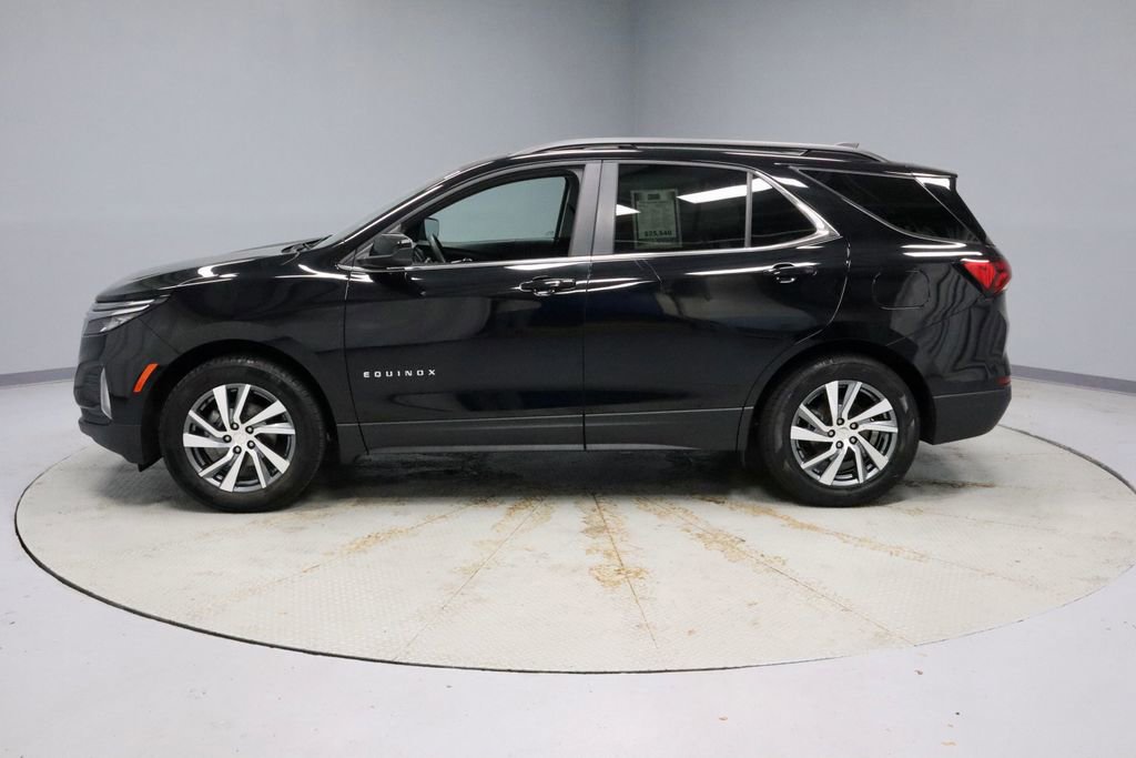 Used 2024 Chevrolet Equinox LT w/ LPO, Floor Liner Package image 8