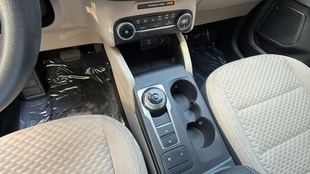 Certified 2020 Ford Escape SE FWD image 28