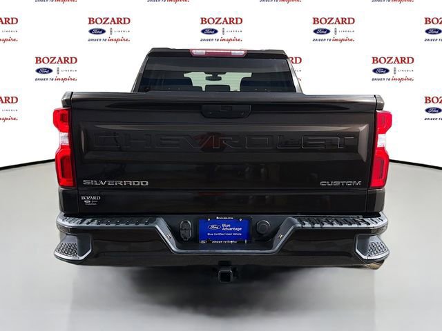 Used 2019 Chevrolet Silverado 1500 Custom w/ Custom Value Package image 4