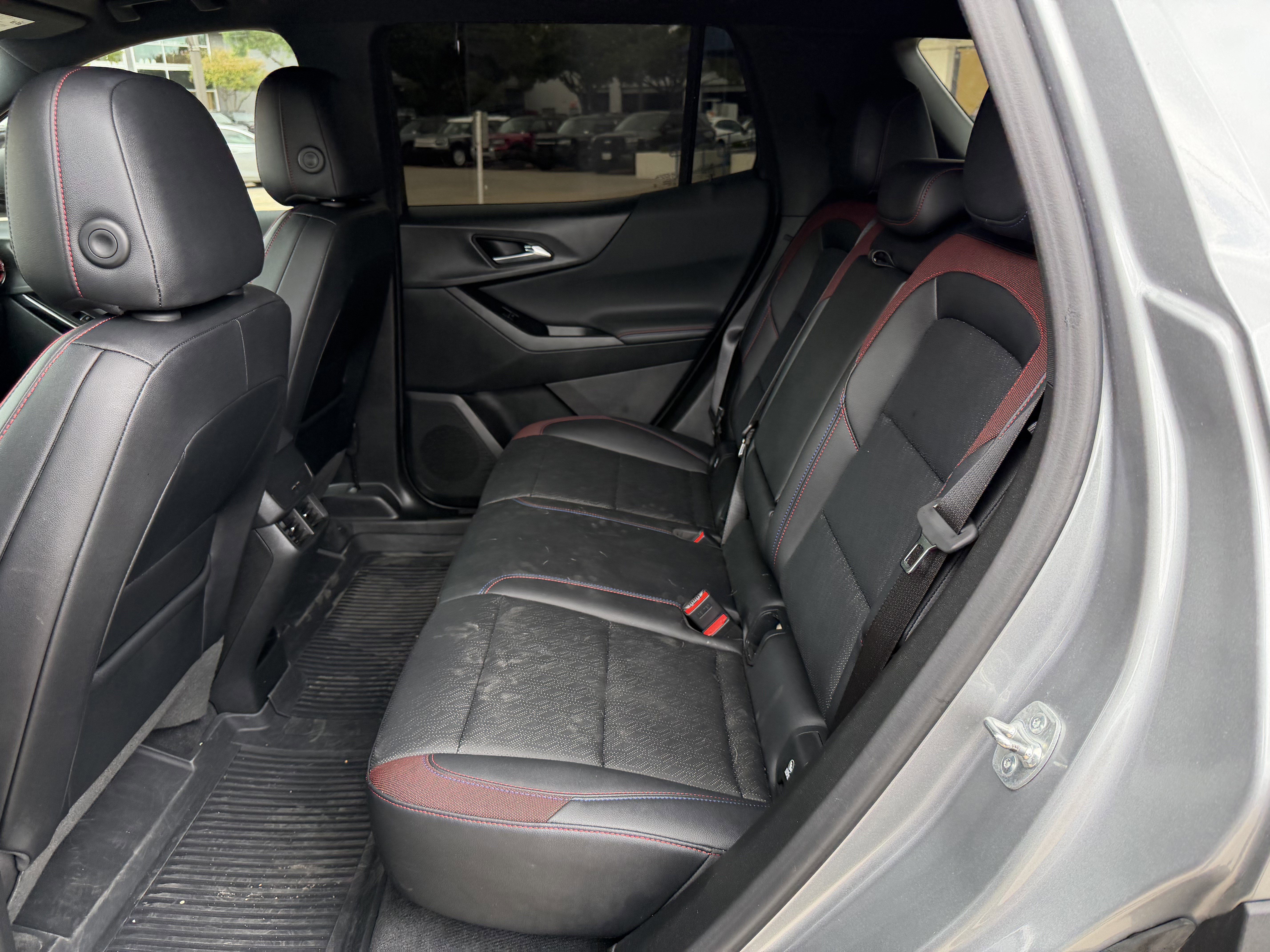 Used 2026 Chevrolet Equinox RS image 13