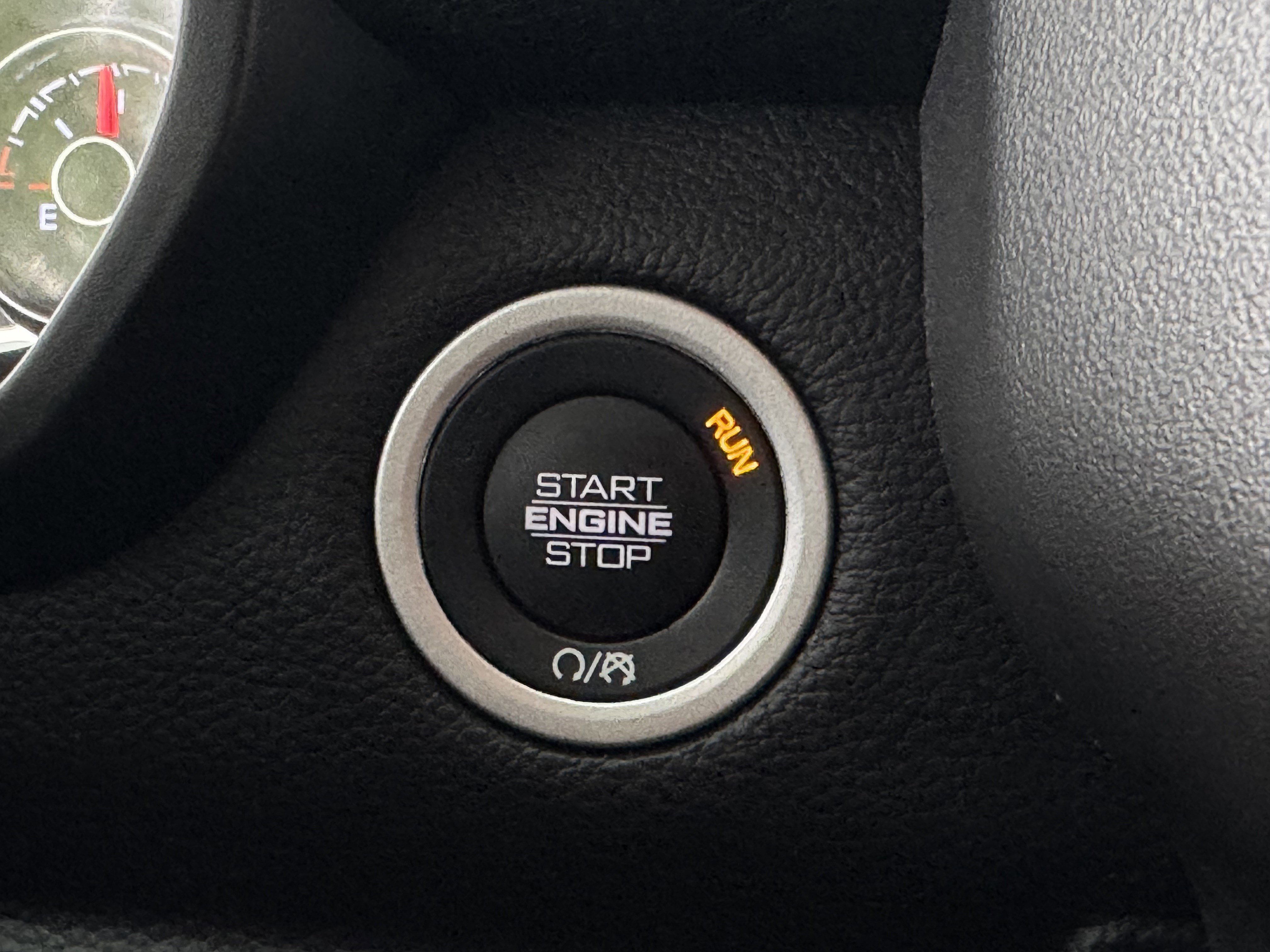 Used 2025 RAM 1500 Lone Star image 28