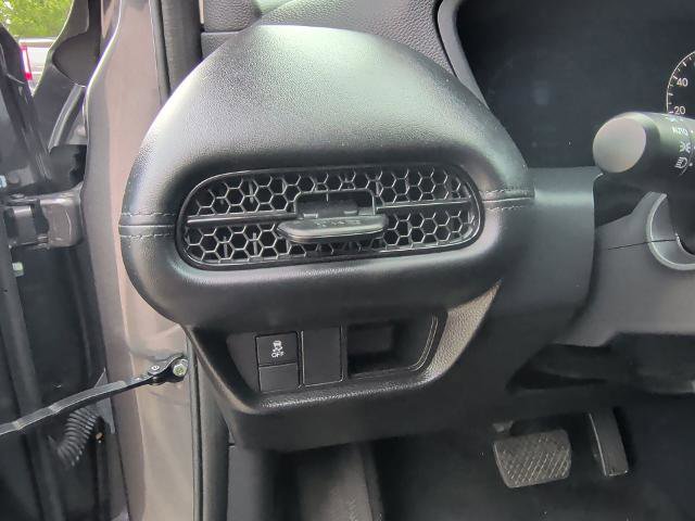 Used 2025 Honda HR-V LX image 25