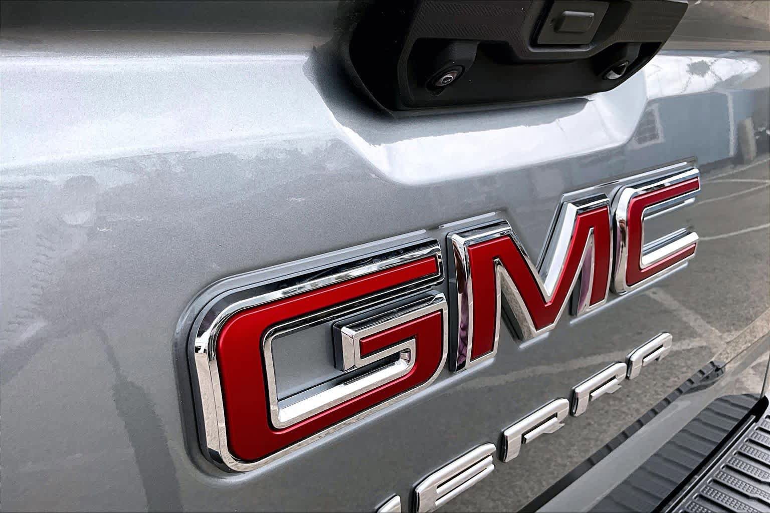 Used 2025 GMC Sierra 1500 Pro w/ Pro Value Package RWD image 32
