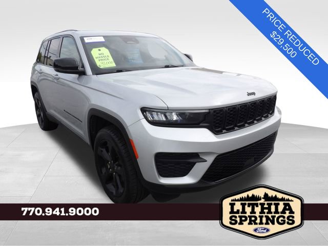 Used 2023 Jeep Grand Cherokee Altitude AWD/4WD image 1