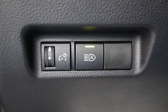 Used 2025 Toyota RAV4 LE FWD image 23