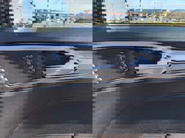 Certified 2020 Ford Fusion SE image 33