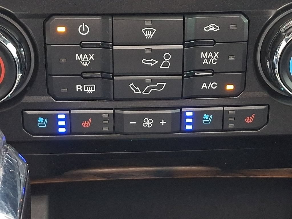 Certified 2019 Ford F150 Lariat AWD/4WD image 26