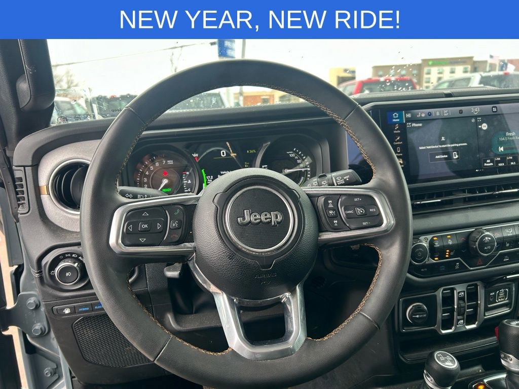 Used 2024 Jeep Wrangler Unlimited Sahara image 15
