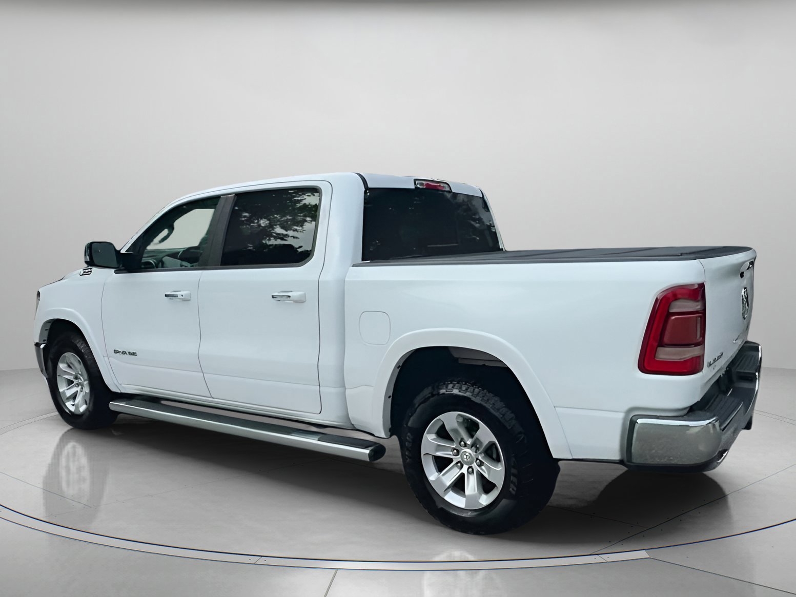 Used 2022 RAM 1500 Laramie image 13