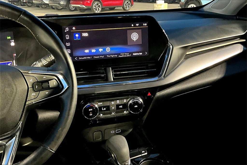 Used 2024 Chevrolet Trax ACTIV w/ Driver Confidence Package image 6