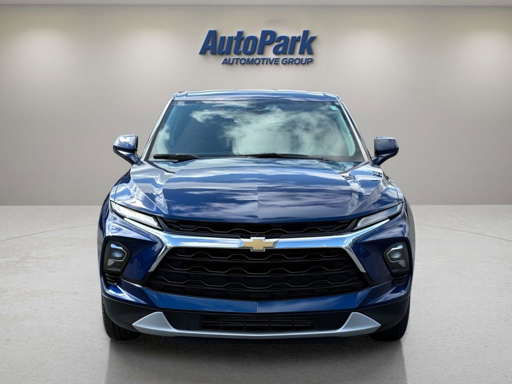 Used 2023 Chevrolet Blazer LT AWD/4WD image 2