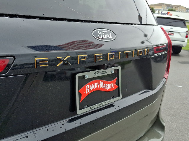Certified 2025 Ford Expedition Tremor AWD/4WD image 30