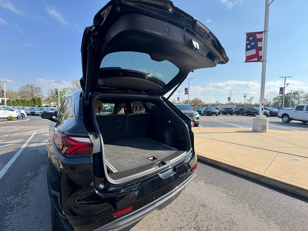 Used 2019 Chevrolet Blazer Premier w/ Sun and Wheels Package FWD image 20