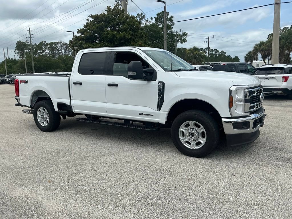 Certified 2025 Ford F250 XLT w/ FX4 Off-Road Package AWD/4WD image 18
