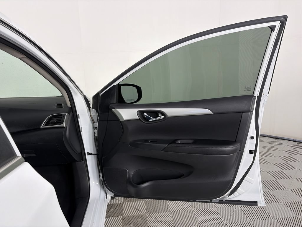 Used 2017 Nissan Sentra S FWD image 26