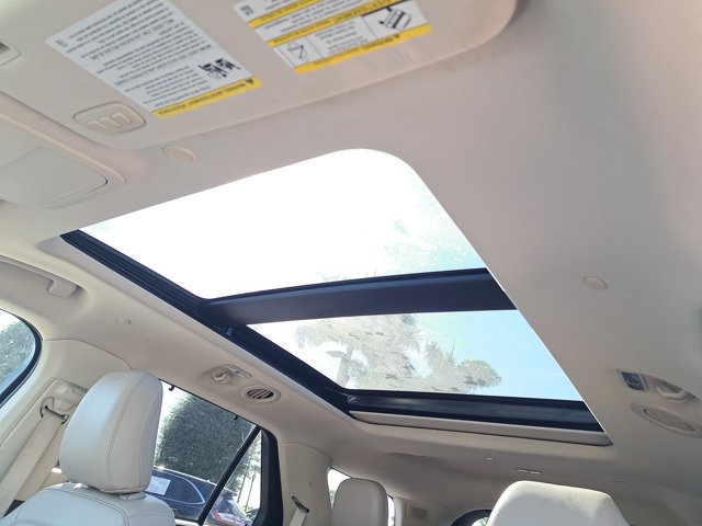 Certified 2021 Ford Explorer Limited w/ Hybrid Equipment Group 310A image 21