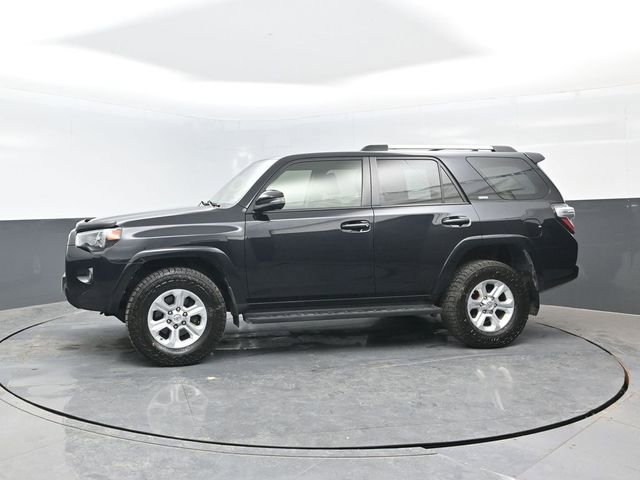 Used 2021 Toyota 4Runner SR5 Premium w/ Moonroof Package AWD/4WD image 4