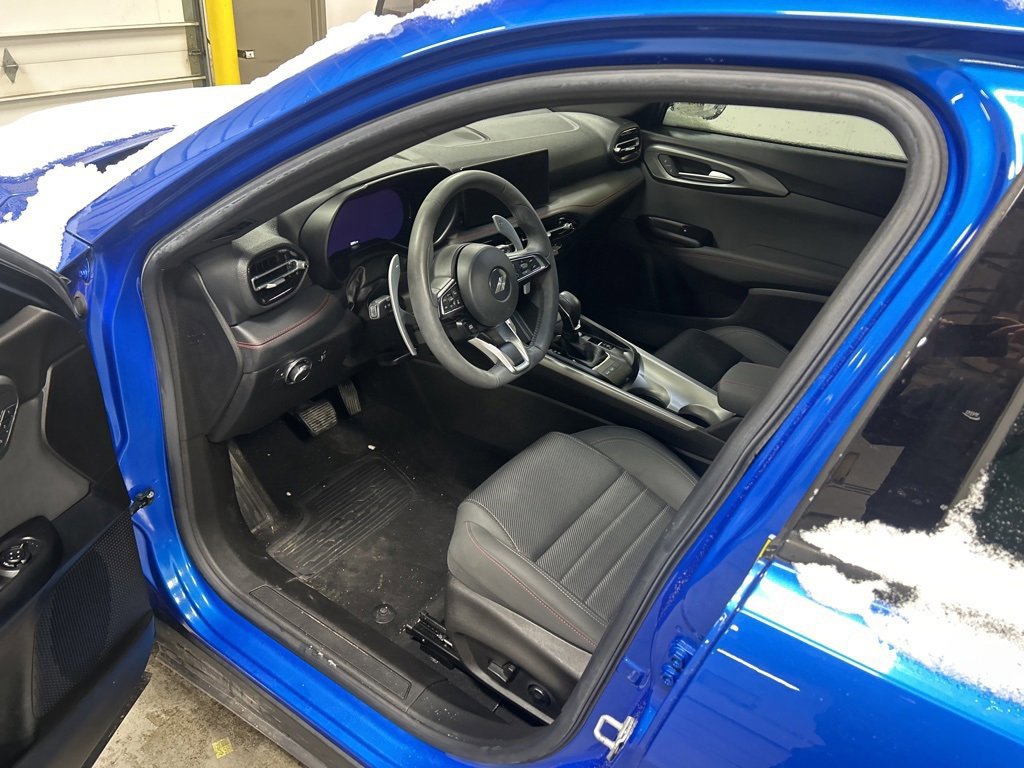 Used 2024 Dodge Hornet R/T image 6