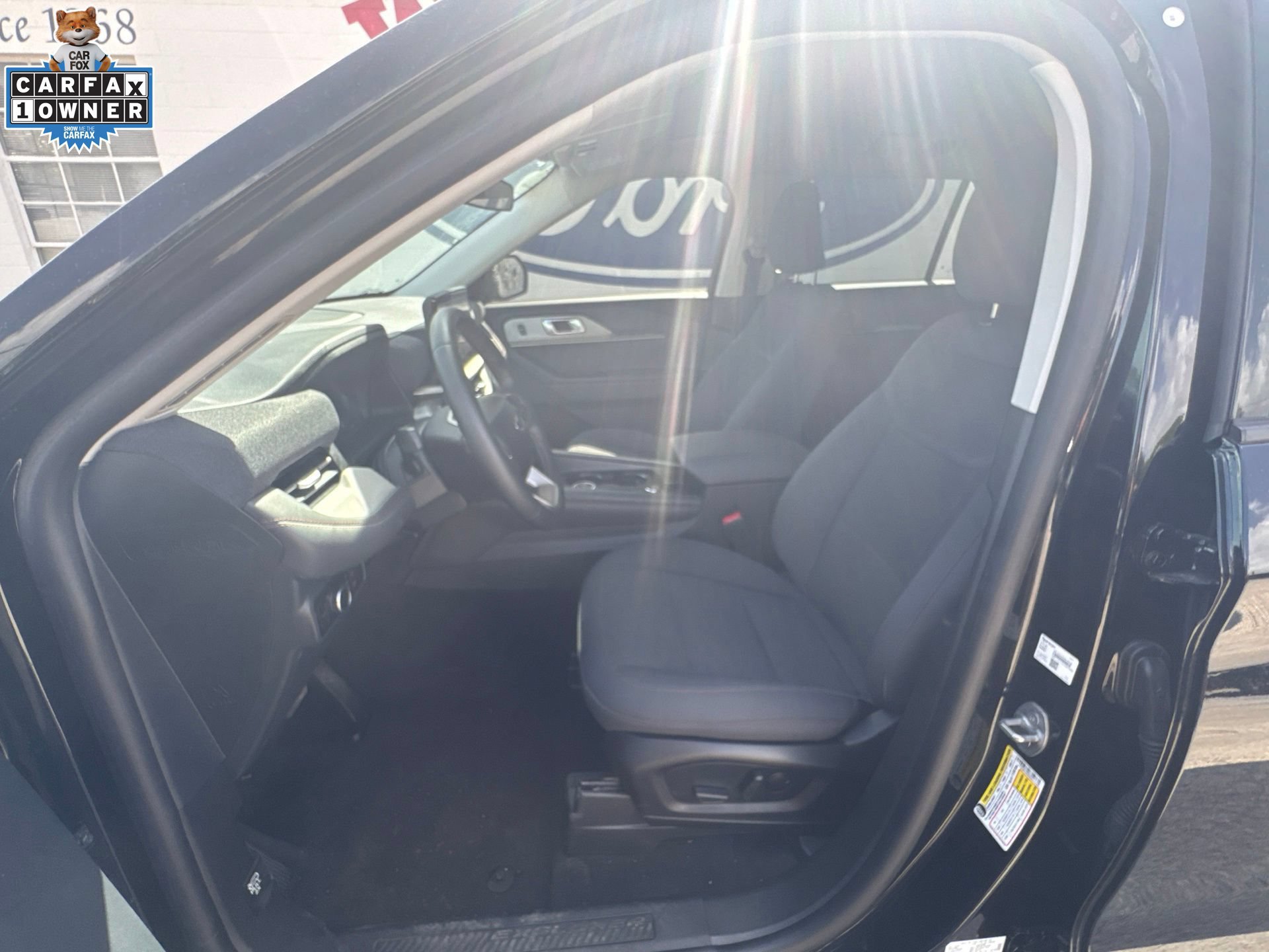 Certified 2025 Ford Explorer Active RWD image 11